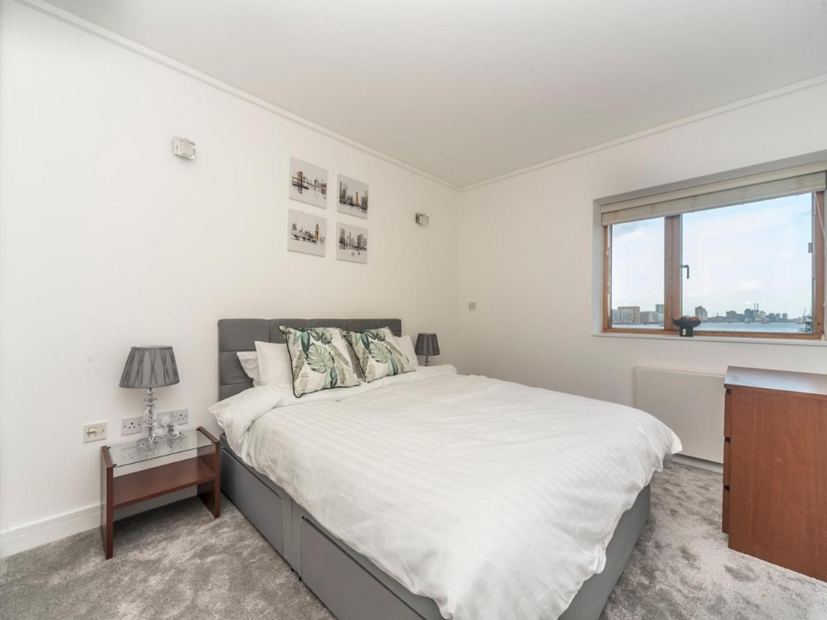 Pass The Keys Riverside Amazing Flat In London Close To The O2 Exterior foto