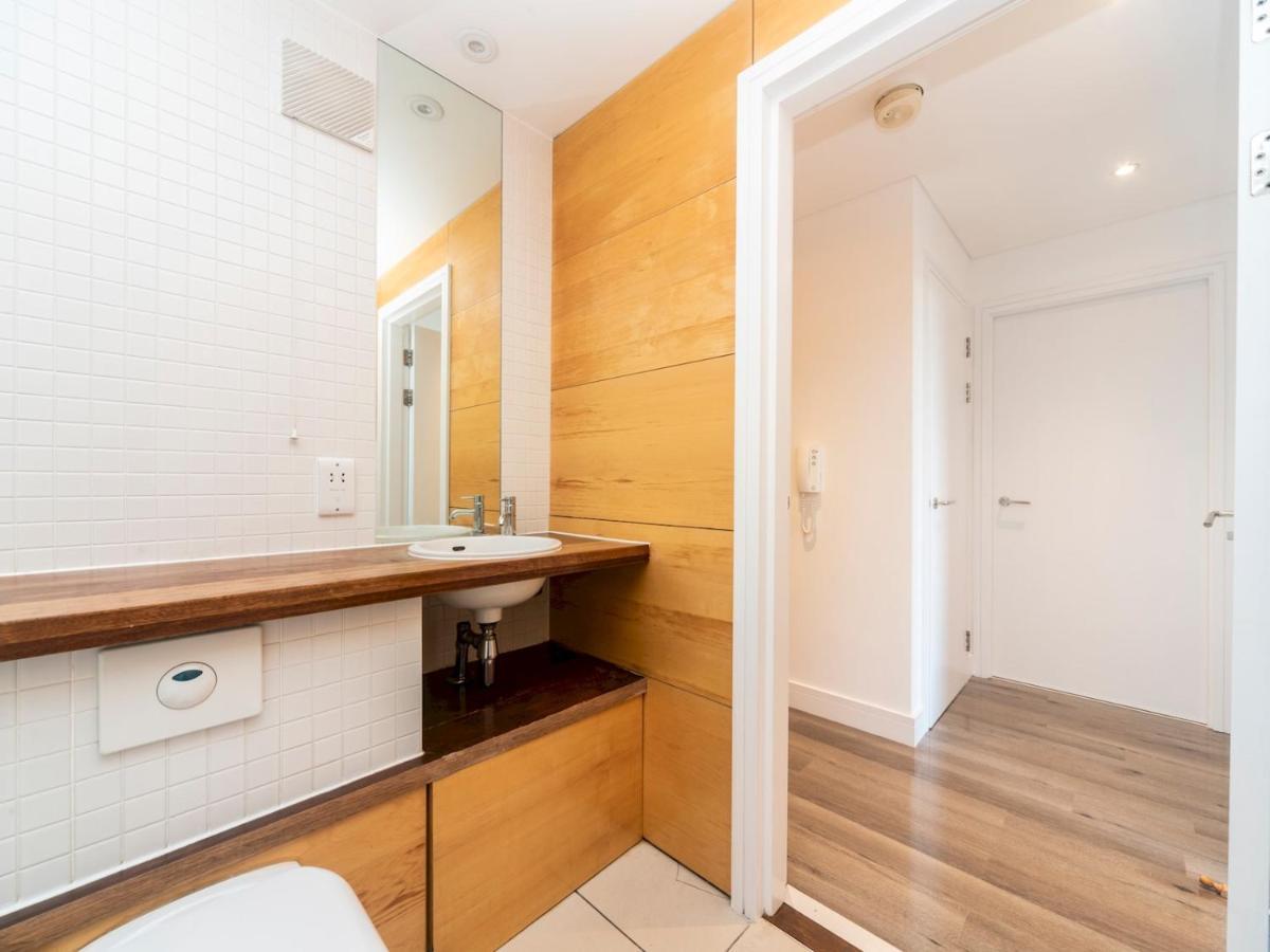 Pass The Keys Riverside Amazing Flat In London Close To The O2 Exterior foto